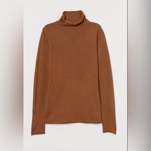 Theory women’s brown turtleneck shirt M L51-23